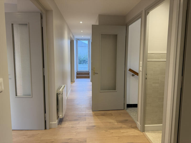 Appartement - 98 m² - 4 pièces