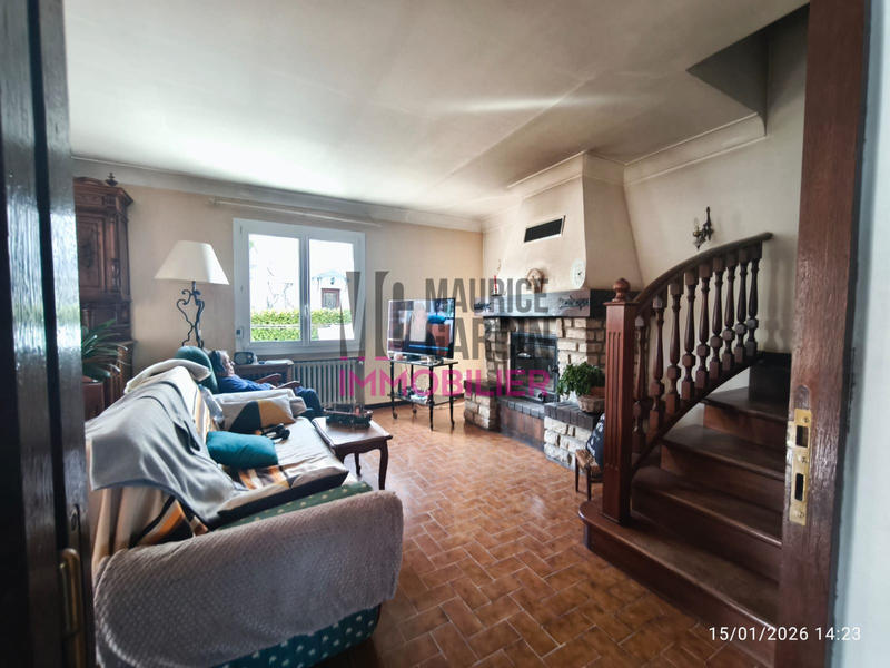 Maison - 191 m² - 5 pièces