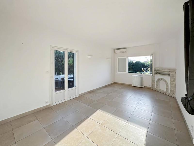 Maison - 100 m² - 3 pièces