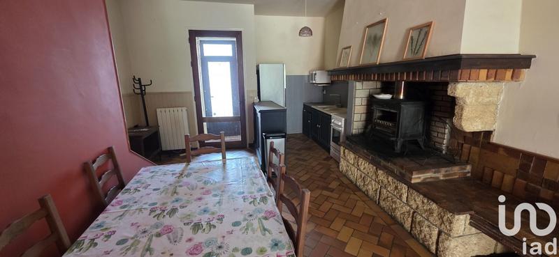 Maison - 280 m² - 9 pièces