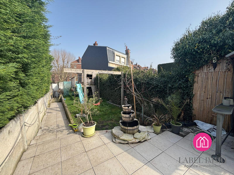 Maison - 100 m² - 5 pièces