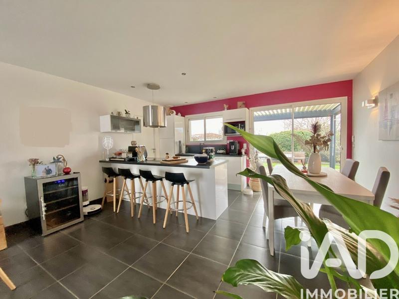 Maison - 82 m² - 5 pièces