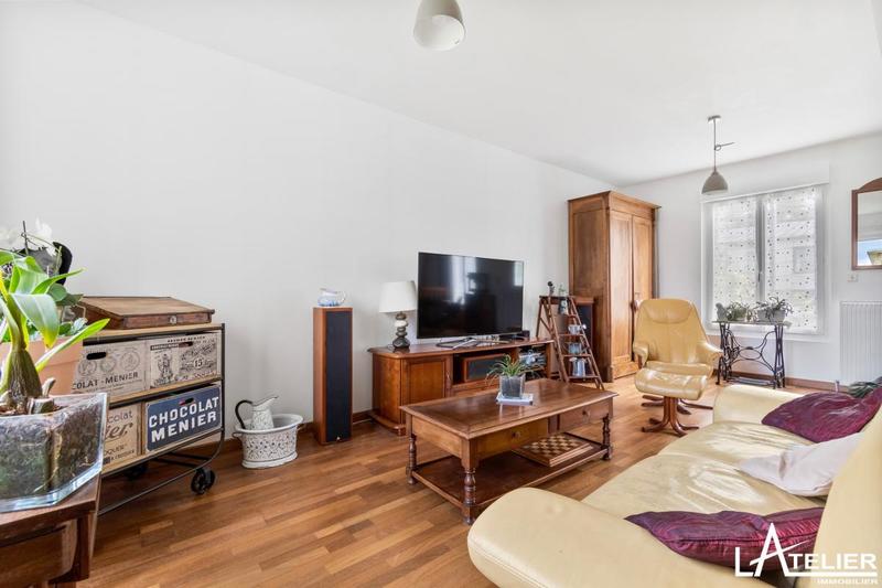 Maison - 143 m² - 6 pièces