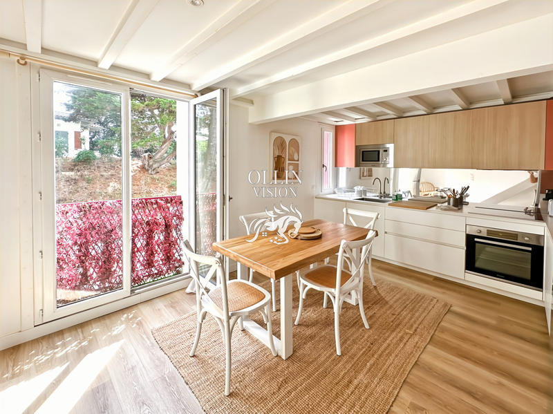 Appartement - 75 m² - 4 pièces