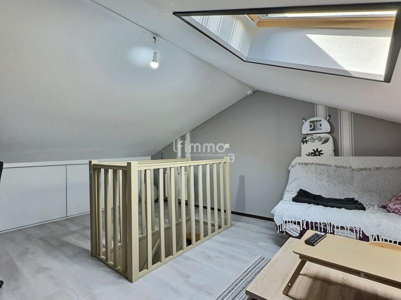Maison - 85 m² - 5 pièces