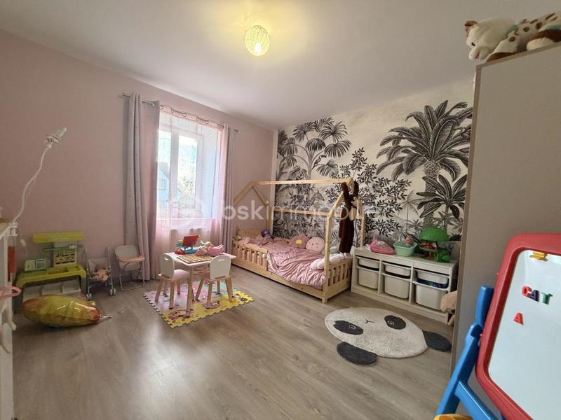 Maison - 120 m² - 5 pièces