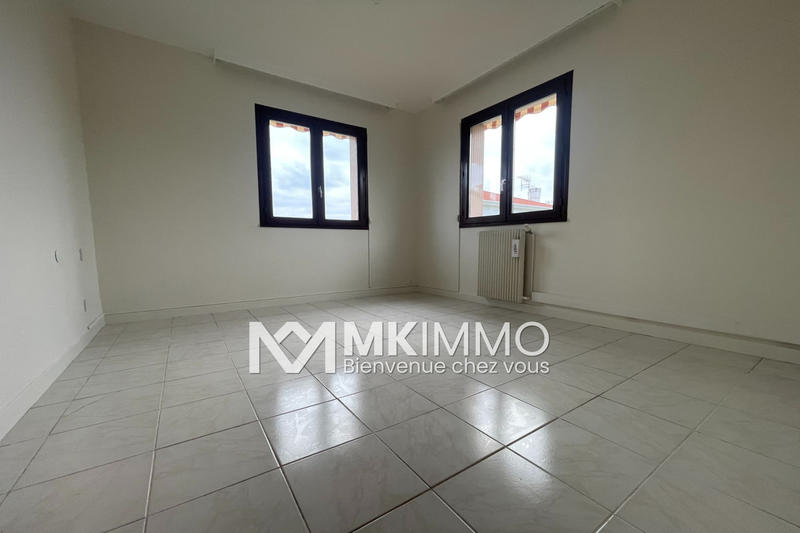 Appartement - 122 m² - 5 pièces