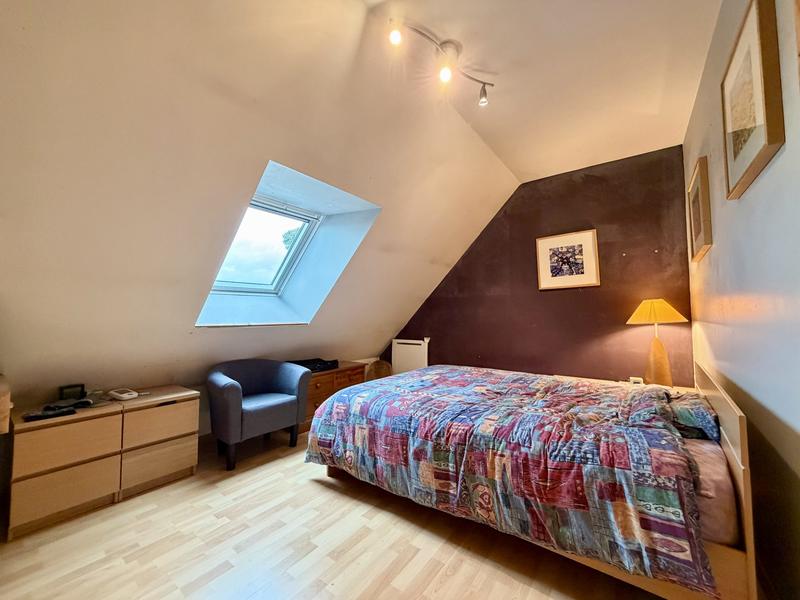 Maison - 137 m² - 7 pièces