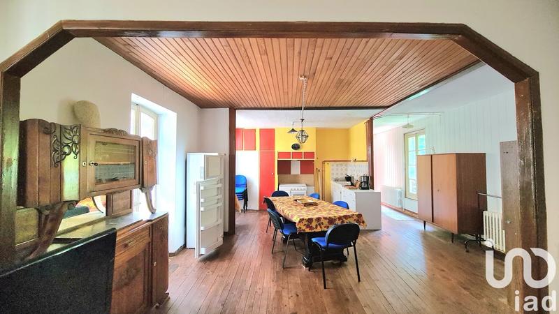 Maison - 630 m² - 10 pièces