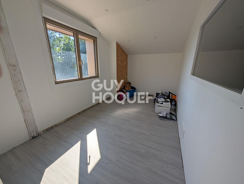 Local commercial - 605 m²