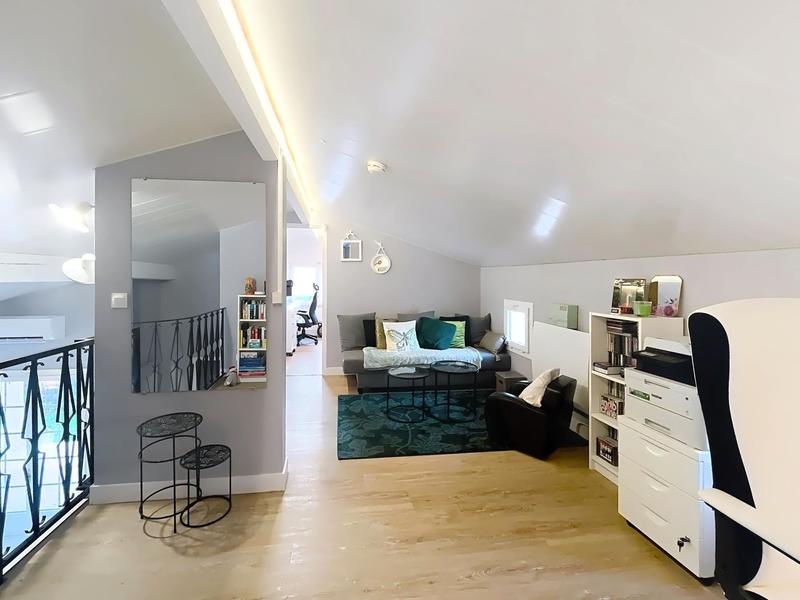 Maison - 120 m² - 6 pièces