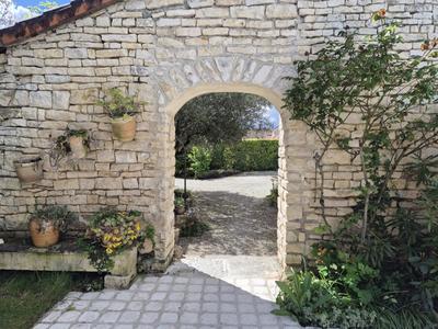 Maison en pierre - 231 m² - 9 pièces