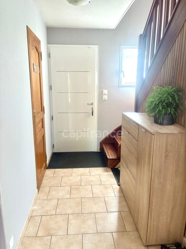 Maison - 167 m² - 7 pièces