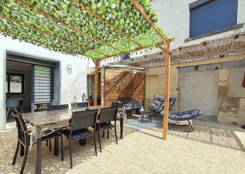 Immeuble - 200 m² - 8 pièces
