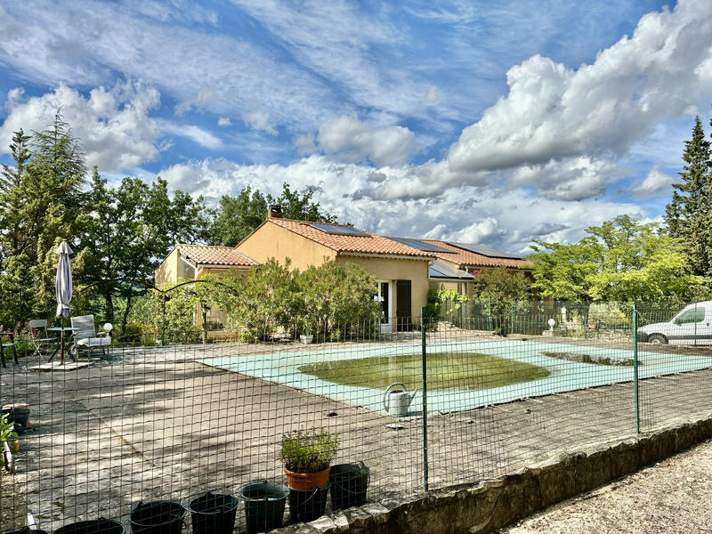 Villa - 107 m² - 5 pièces