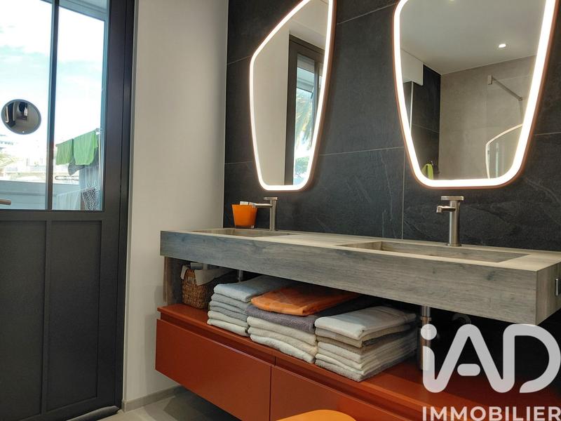 Appartement - 96 m² - 3 pièces