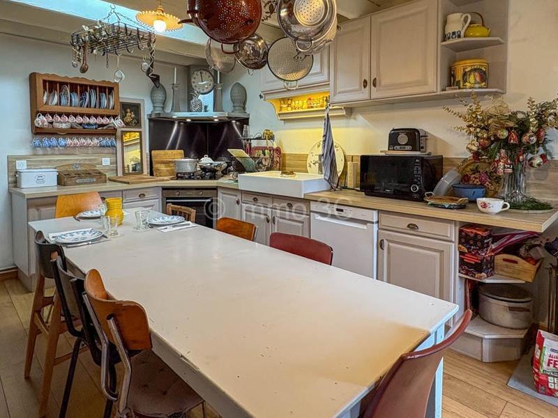 Maison bourgeoise - 177 m² - 7 pièces