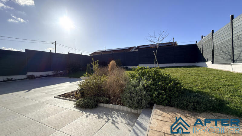 Maison - 130 m² - 6 pièces