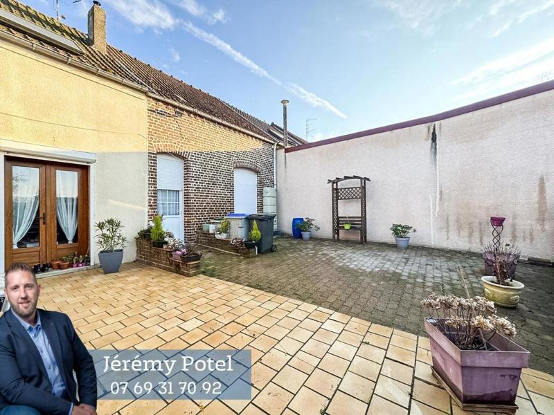 Maison - 157 m² - 8 pièces