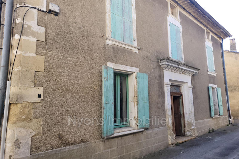 Maison de village - 123 m² - 6 pièces