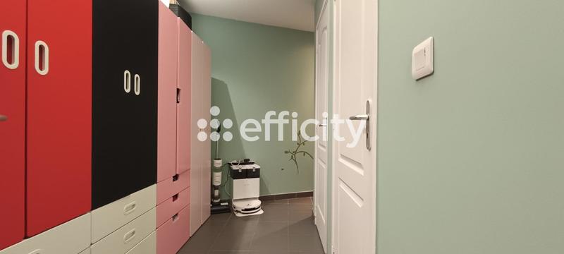 Maison - 97 m² - 5 pièces