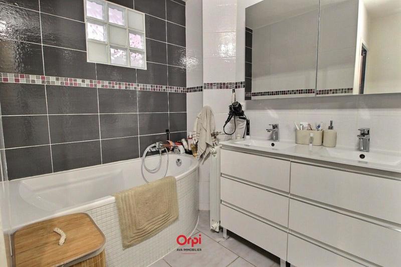 Appartement - 78 m² - 4 pièces