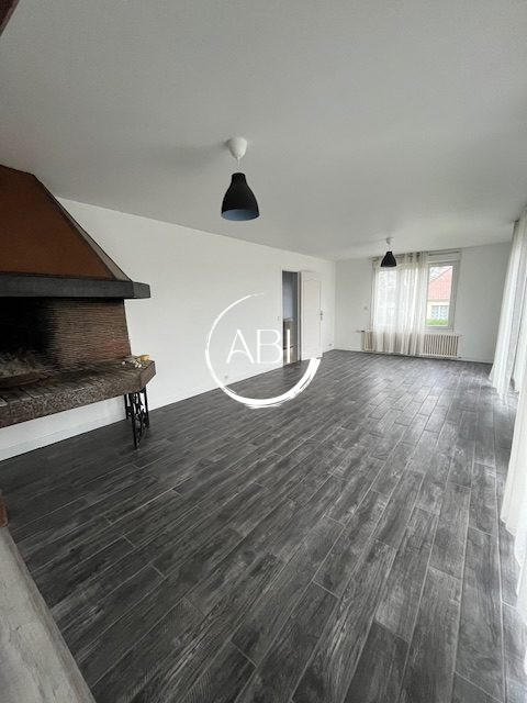 Maison - 135 m² - 7 pièces