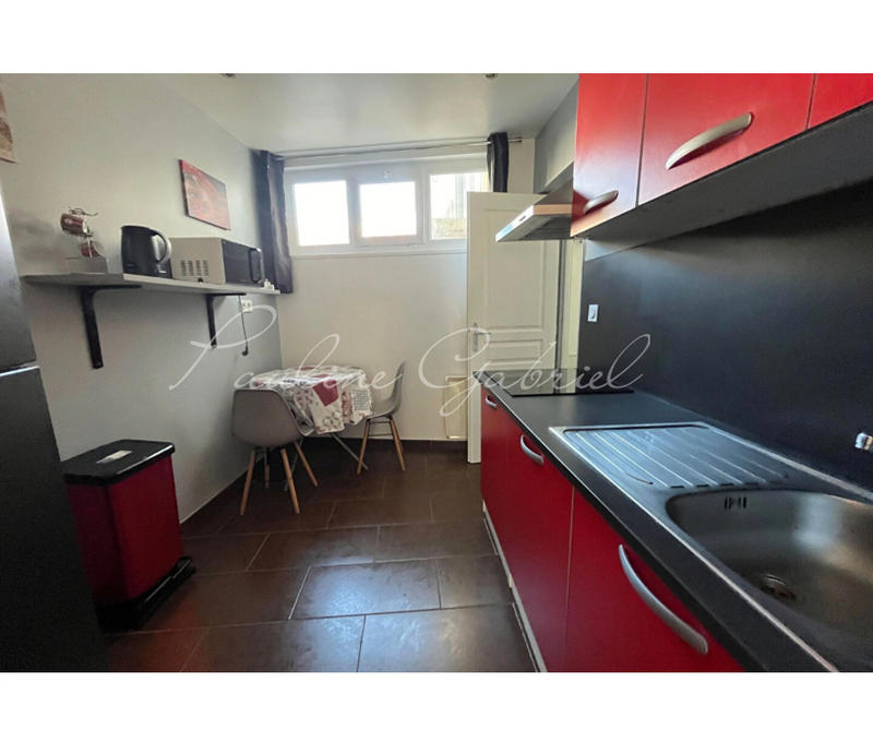 Appartement - 75 m² - 3 pièces