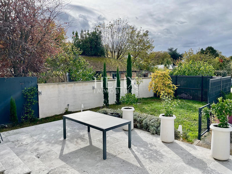 Maison - 166 m² - 6 pièces