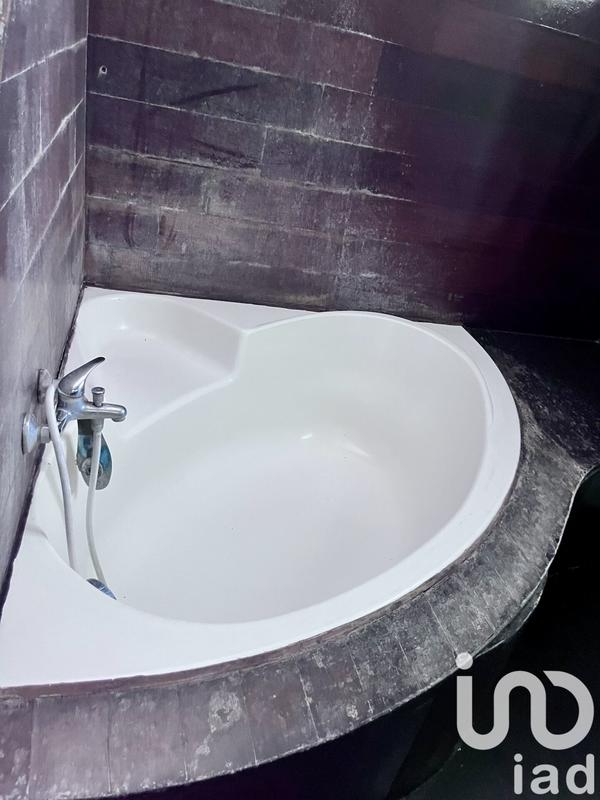 Maison - 145 m² - 7 pièces