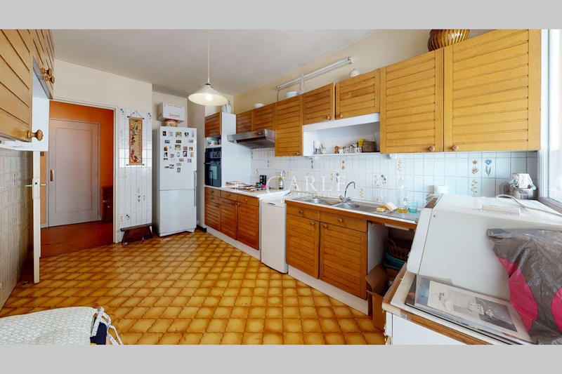 Appartement - 79 m² - 3 pièces