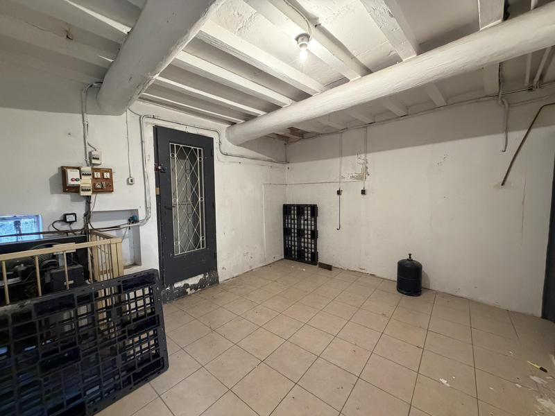 Local commercial - 145 m²