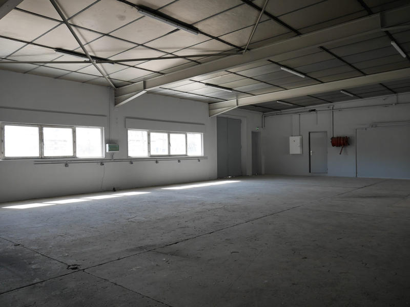 Local d'activités - 490 m²