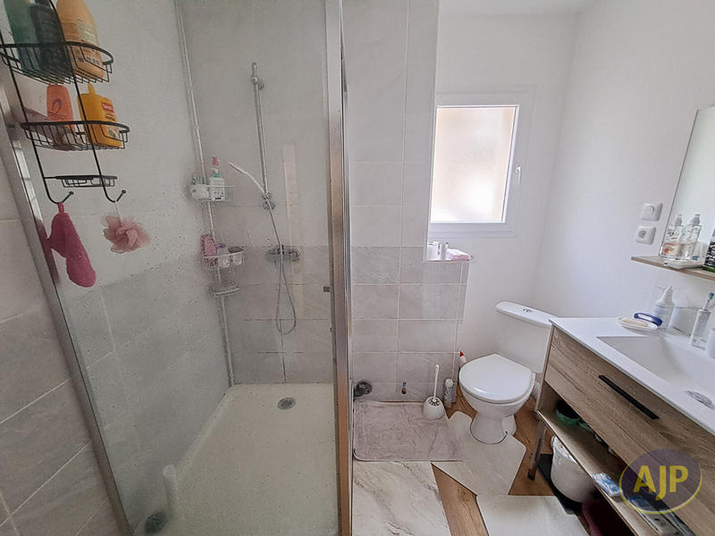 Maison - 87 m² - 4 pièces