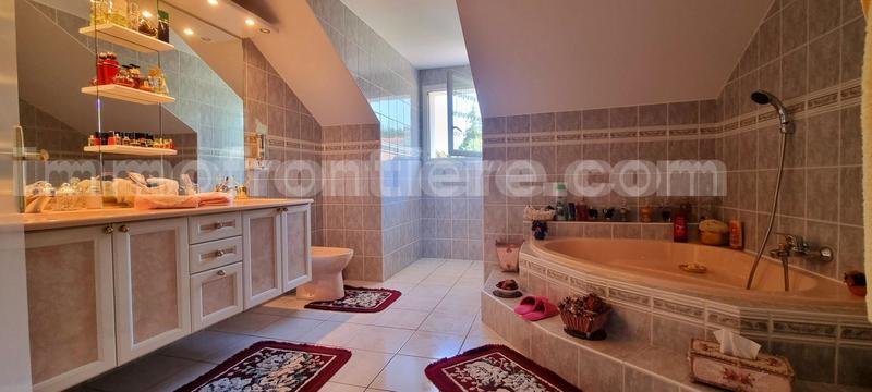 Maison d'architecte - 175 m² - 7 pièces