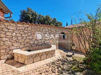 Maison - 141 m² - 5 pièces