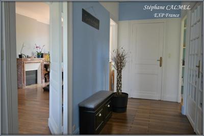 Maison - 209 m² - 9 pièces