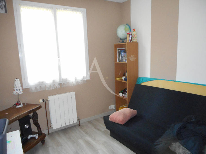 Maison - 93 m² - 5 pièces