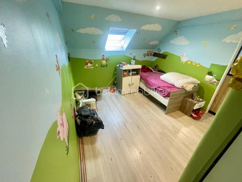 Propriété - 178 m² - 7 pièces