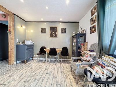 Maison - 60 m² - 3 pièces