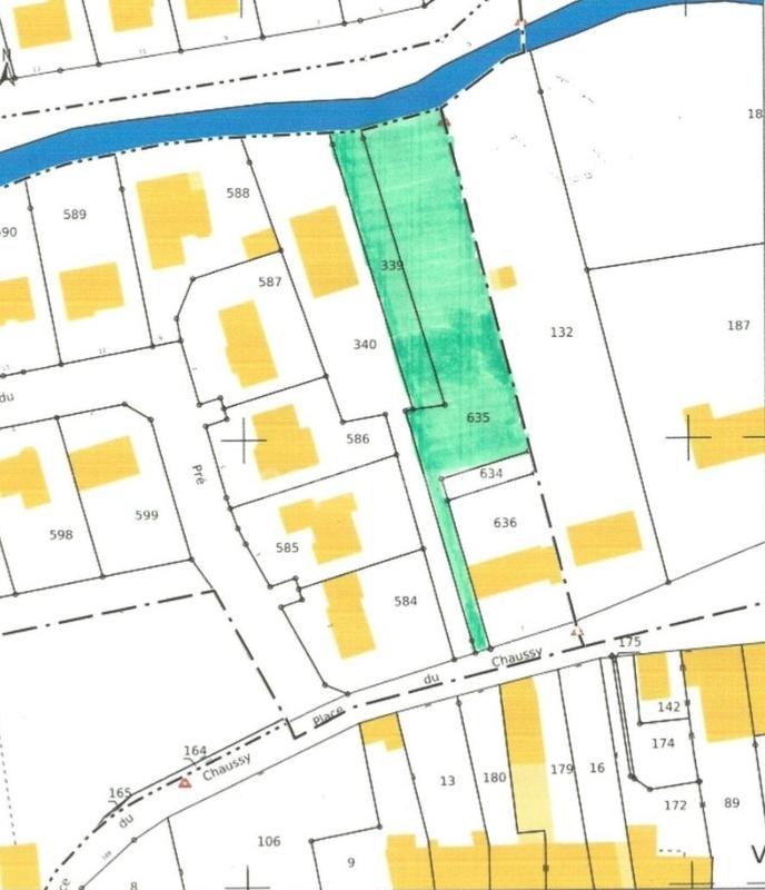 Terrain constructible - 2 092 m²