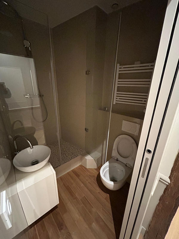 Appartement - 124 m² - 6 pièces