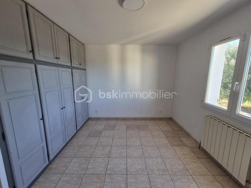 Maison traditionnelle - 180 m² - 7 pièces