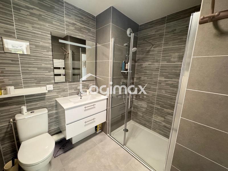 Appartement - 83 m² - 3 pièces