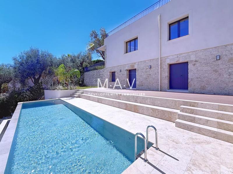 Villa - 190 m² - 6 pièces