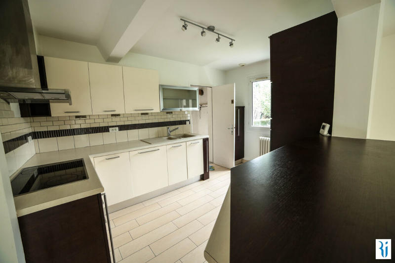 Maison - 160 m² - 5 pièces