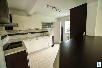 Maison - 160 m² - 5 pièces