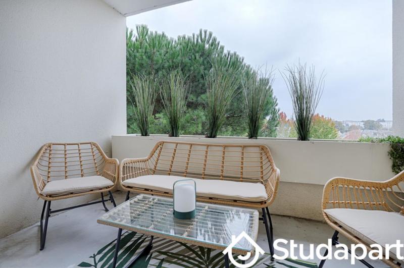 Chambre - 10 m² - 1 pièce