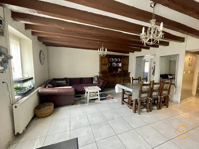 Maison - 111 m² - 4 pièces