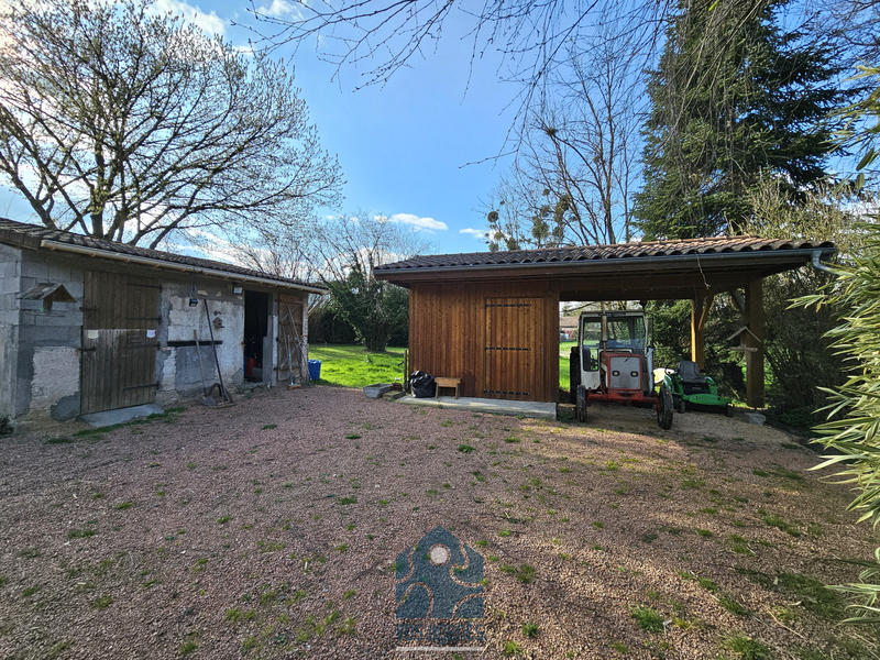 Propriété - 170 m² - 6 pièces